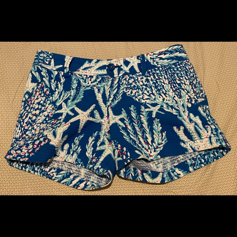 Lilly Pulitzer women’s shorts size 6.